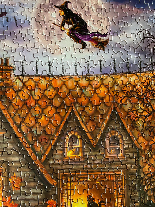 Haunted House 1000 Piece Jigsaw Puzzle by Springbok